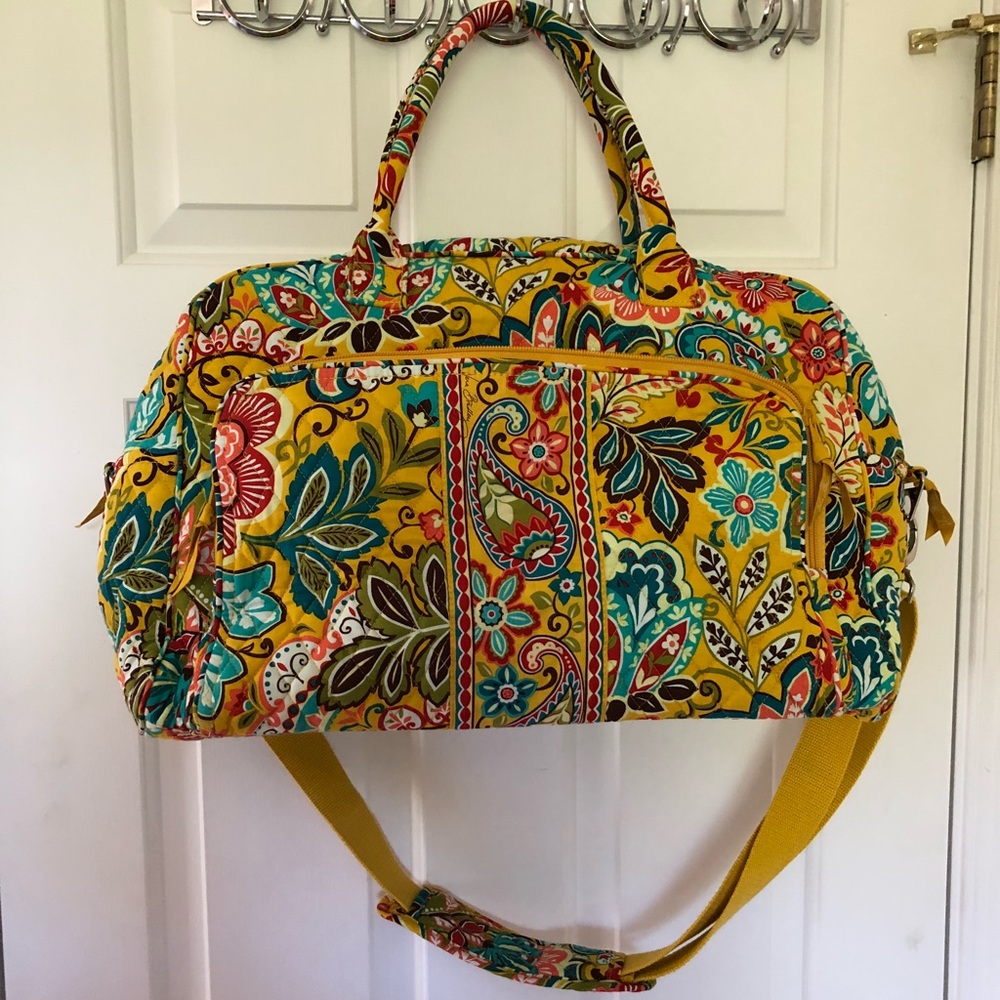 NWOT Vera Bradley Yellow Paisley Large Duffle